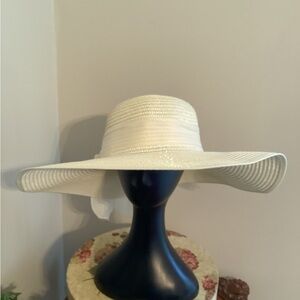 Kentucky Derby Crème Wide Brim Sun Hat